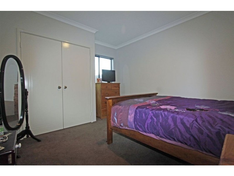 117 Darwin Terrace, Dudley Park WA 6210
