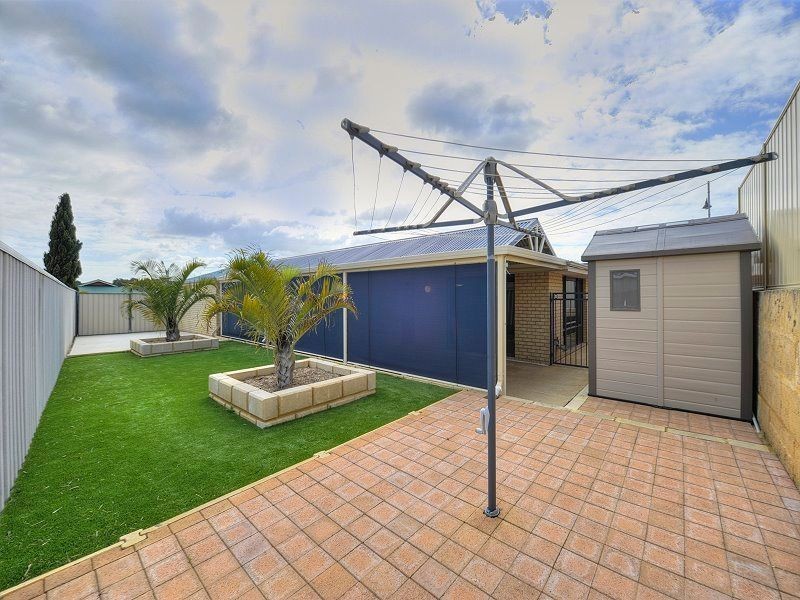 6 Hortonia Avenue, Secret Harbour WA 6173