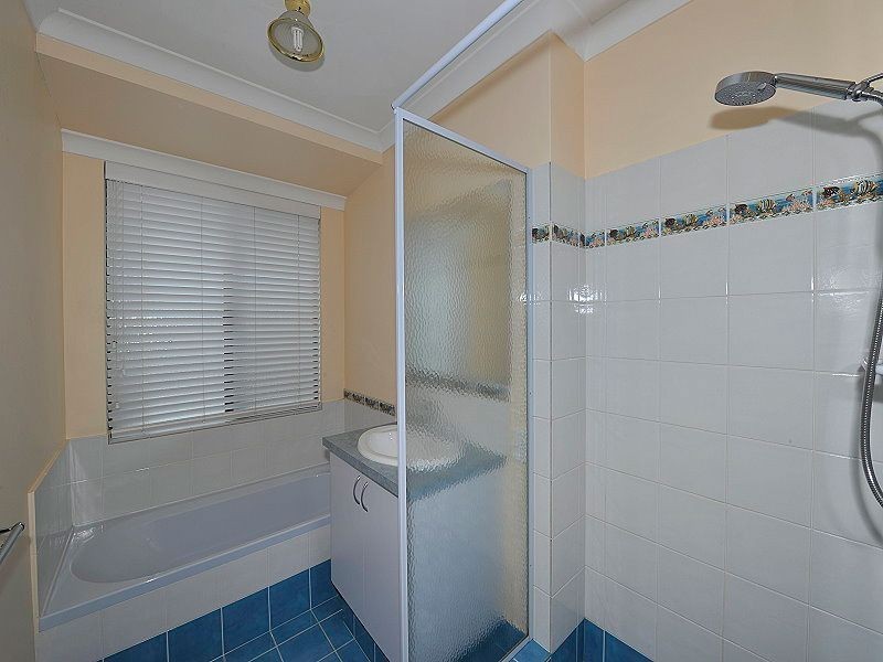 6 Hortonia Avenue, Secret Harbour WA 6173