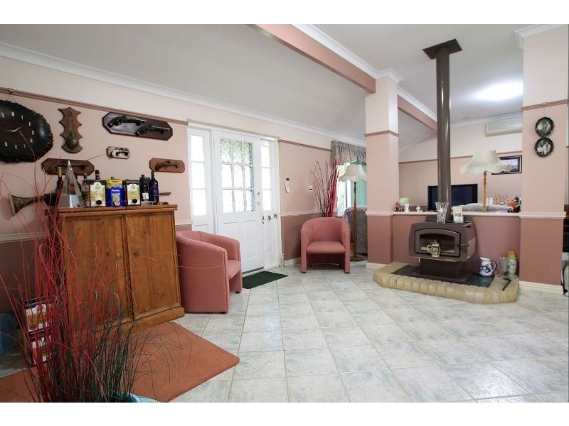 173 Crystaluna Drive, Golden Bay WA 6174