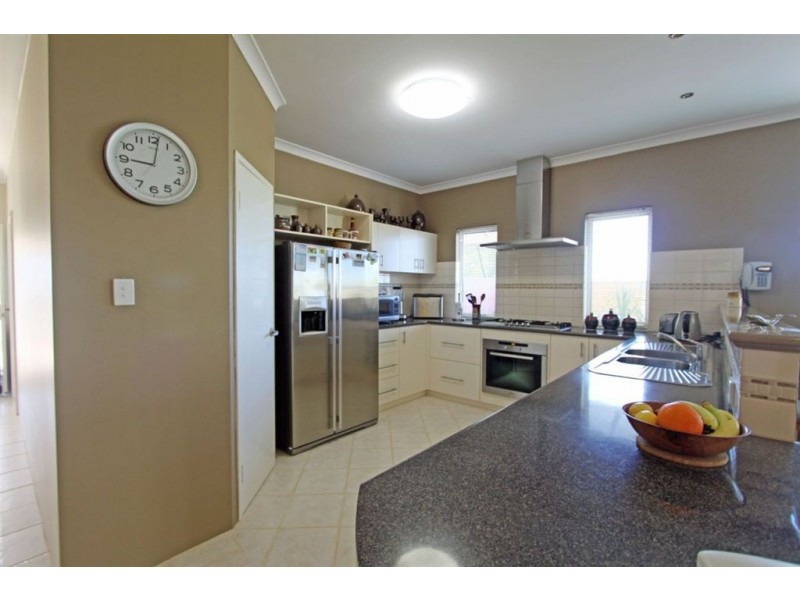 4 Yallingup Loop, Dawesville WA 6211