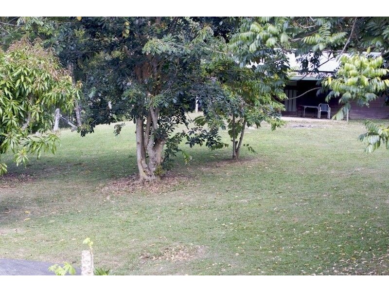 5 Ryans road, Uki NSW 2484