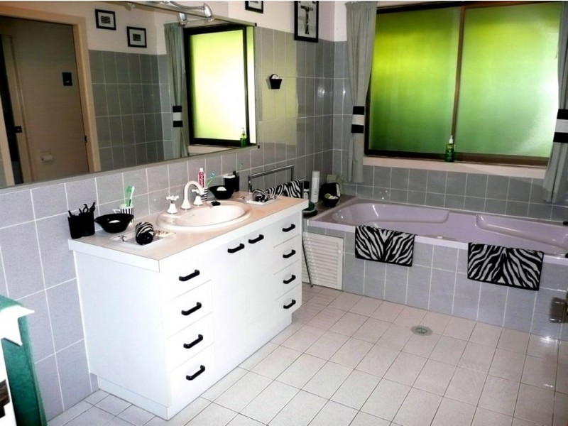 103 Stokers Road, Stokers Siding NSW 2484