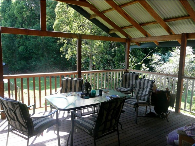 6 Hyride Close, Nobbys Creek NSW 2484