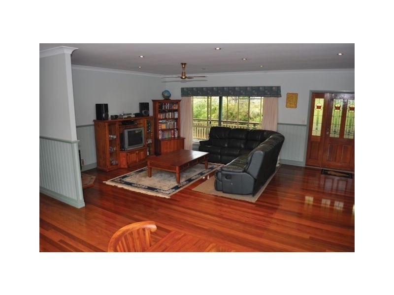 61 Thoroughbred Place, Bungalora NSW 2486