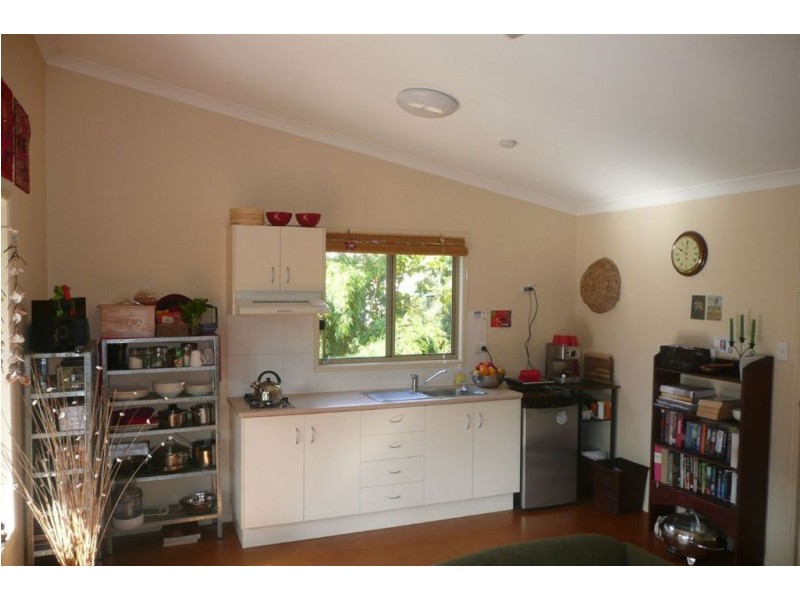 70 Smiths Creek Road, Uki NSW 2484