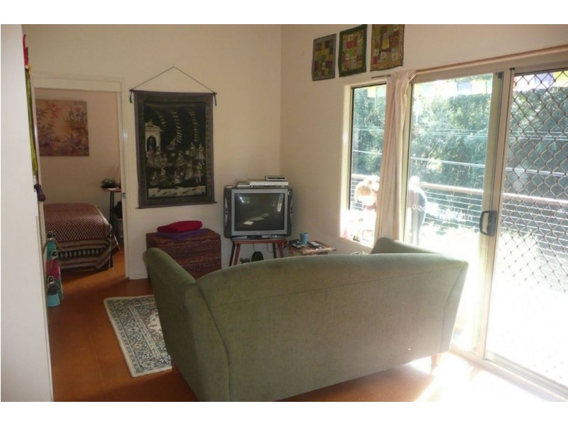 70 Smiths Creek Road, Uki NSW 2484