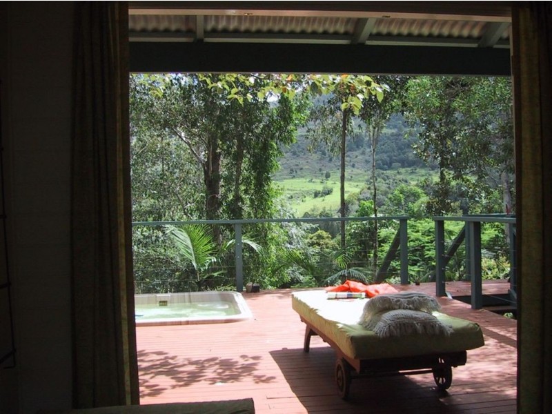 61 Kirbys Road, Limpinwood NSW 2484