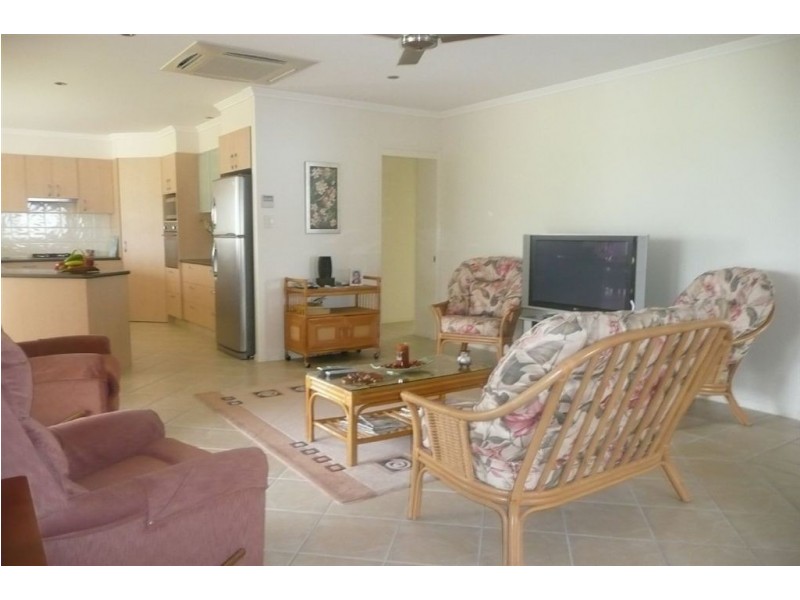 2 Mount Ballow Avenue, Murwillumbah NSW 2484