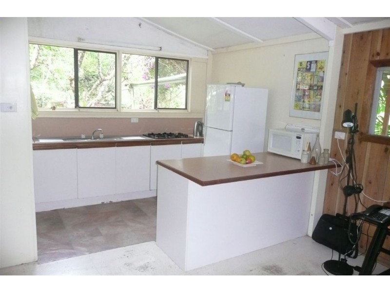 107 Glenock Road, Uki NSW 2484