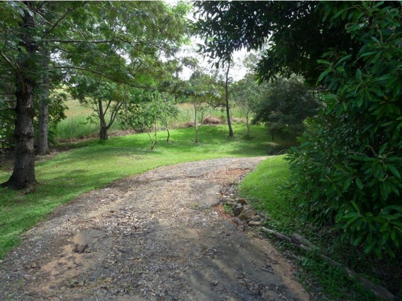 107 Glenock Road, Uki NSW 2484