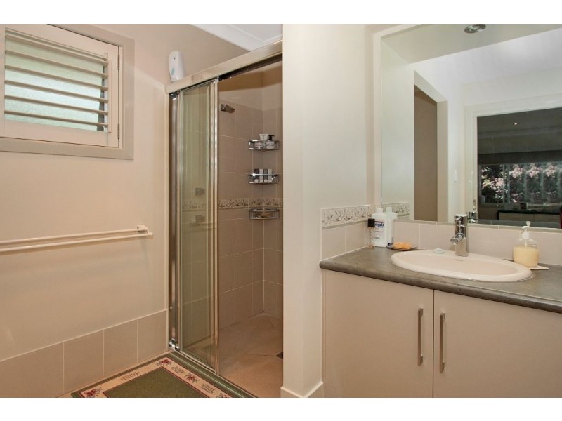 42 Walter  Crescent, Banora Point NSW 2486