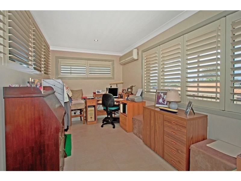 42 Walter  Crescent, Banora Point NSW 2486