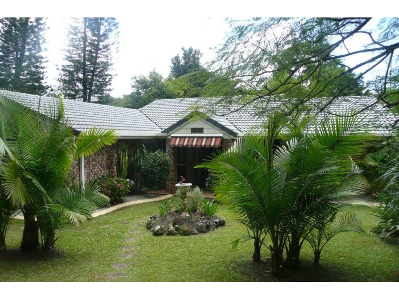 119 Smiths Creek Road, Uki NSW 2484