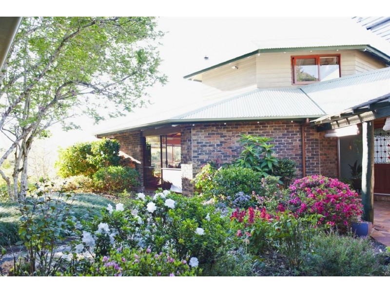 2 Araluen Place, Crystal Creek NSW 2484