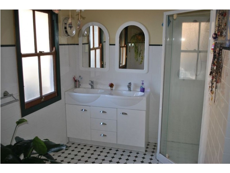 6 Eyles Avenue, Murwillumbah NSW 2484