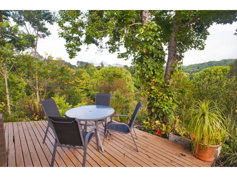 262 Smiths Creek Road, Uki NSW 2484