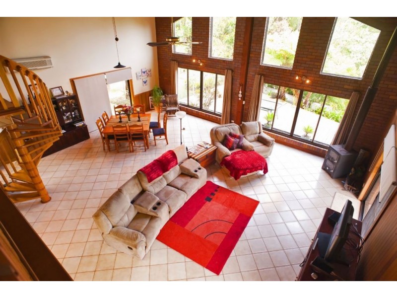 262 Smiths Creek Road, Uki NSW 2484