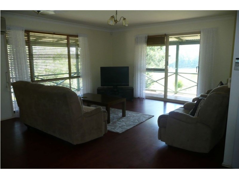 64 Yarrabee Terrace, Stokers Siding NSW 2484