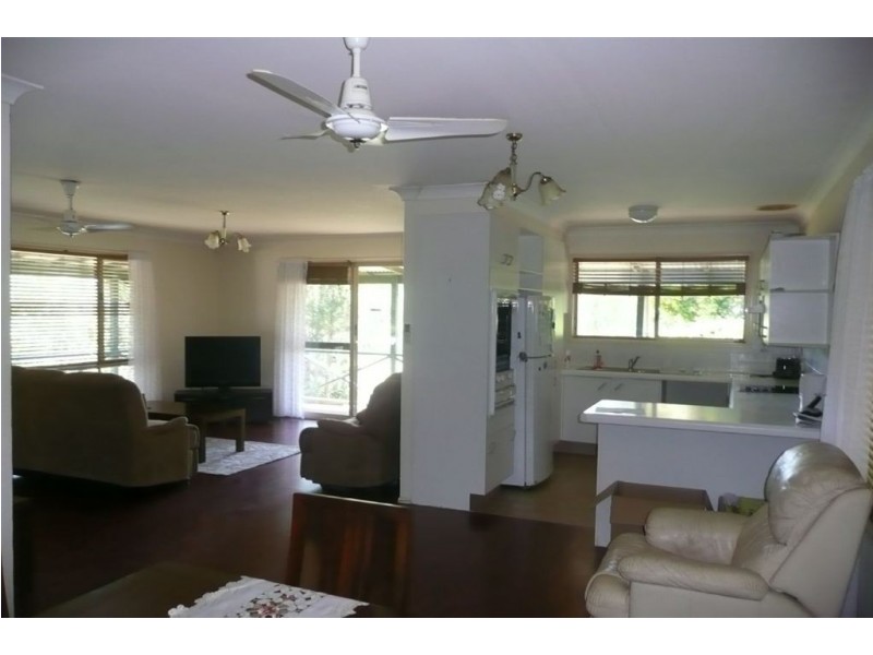 64 Yarrabee Terrace, Stokers Siding NSW 2484