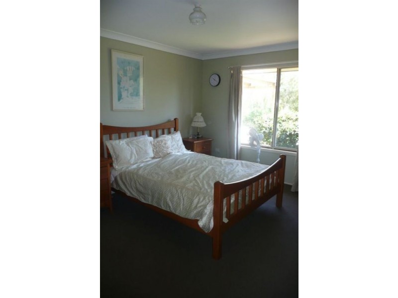 64 Yarrabee Terrace, Stokers Siding NSW 2484