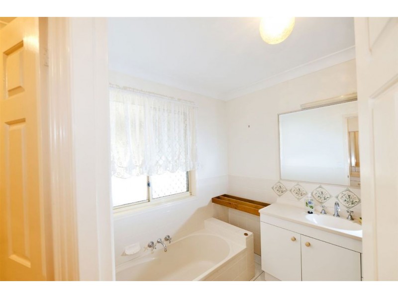 8 Kyndalyn Court, Nunderi NSW 2484