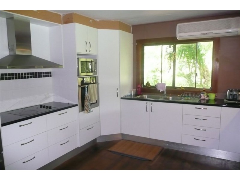 31 Adcocks, Stokers Siding NSW 2484