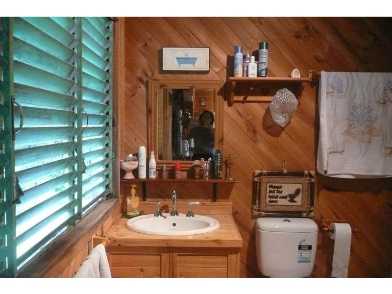 20 Cranneys Road, North Tumbulgum NSW 2490