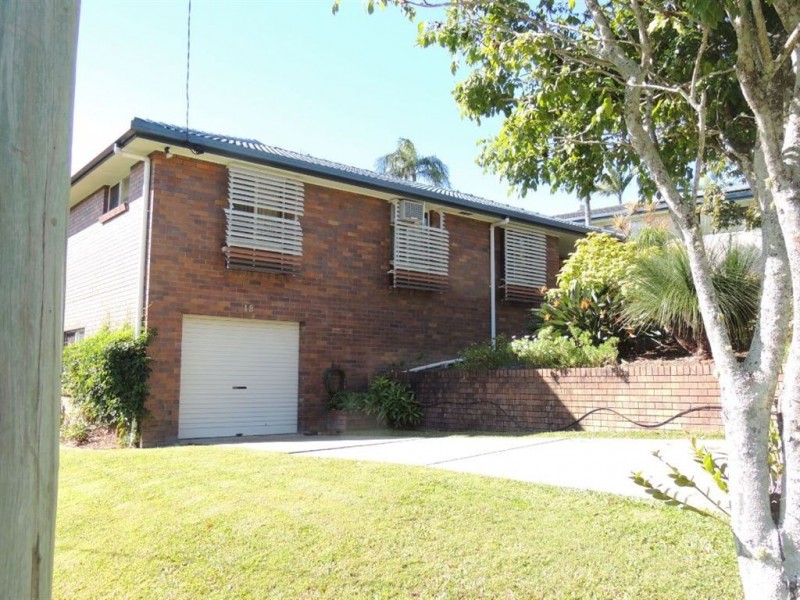 18 Golden Links Drive, Murwillumbah NSW 2484