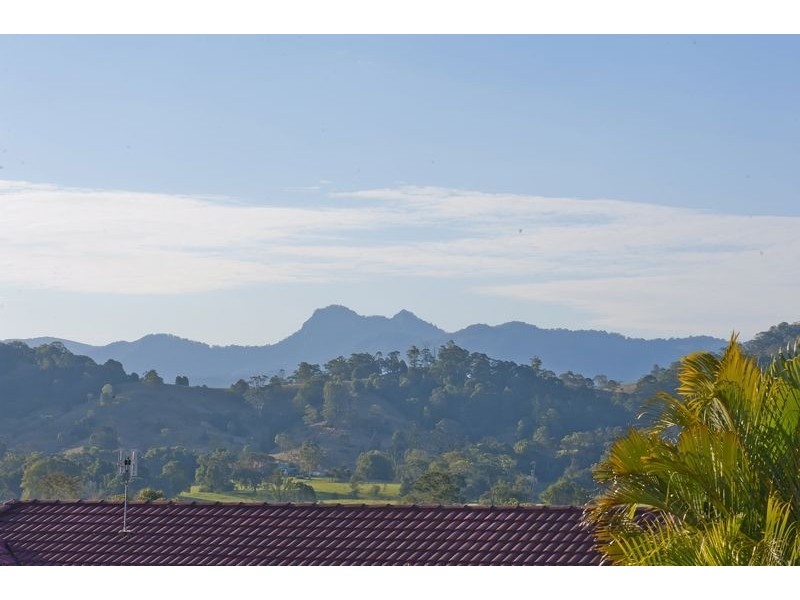 8 Mount Ballow Avenue, Murwillumbah NSW 2484