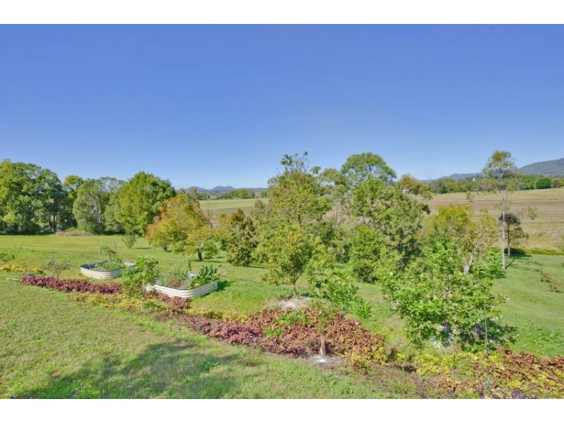 2 Tombonda Rd, Murwillumbah NSW 2484