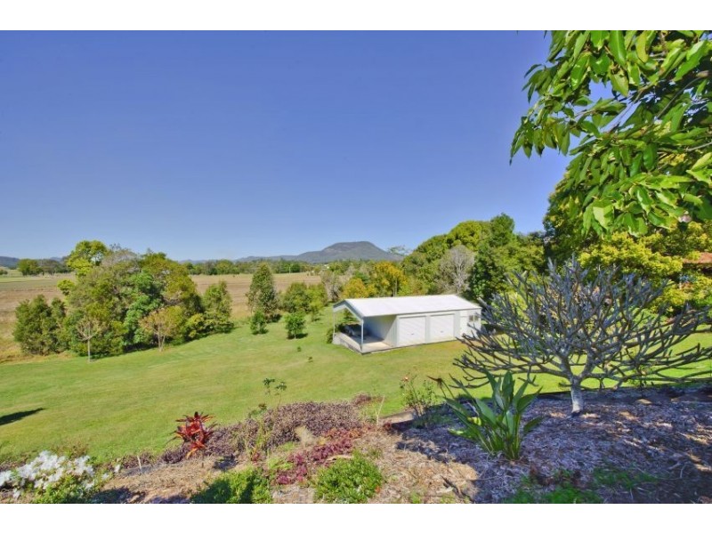 2 Tombonda Rd, Murwillumbah NSW 2484