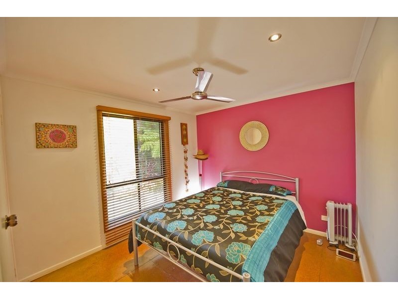 42 Hinchinbrook Road, Burringbar NSW 2483
