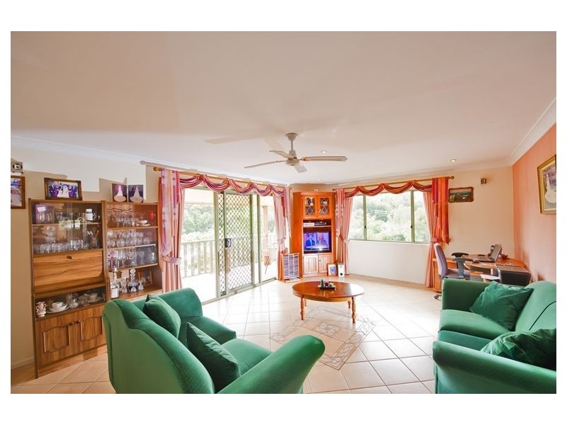 9 Riveroak Drive, Murwillumbah NSW 2484