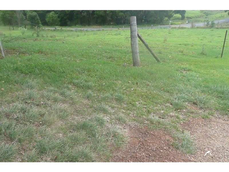 2 Blackwoods Road, Nobbys Creek NSW 2484