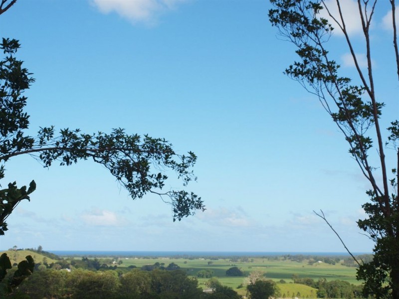 147 Pottsville Road, Mooball NSW 2483