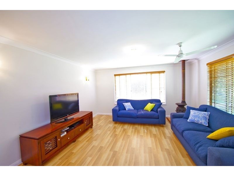 12 Brookers Road, Crystal Creek NSW 2484