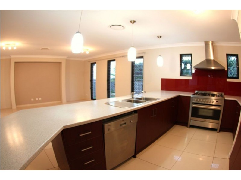 Coomera Waters QLD 4209