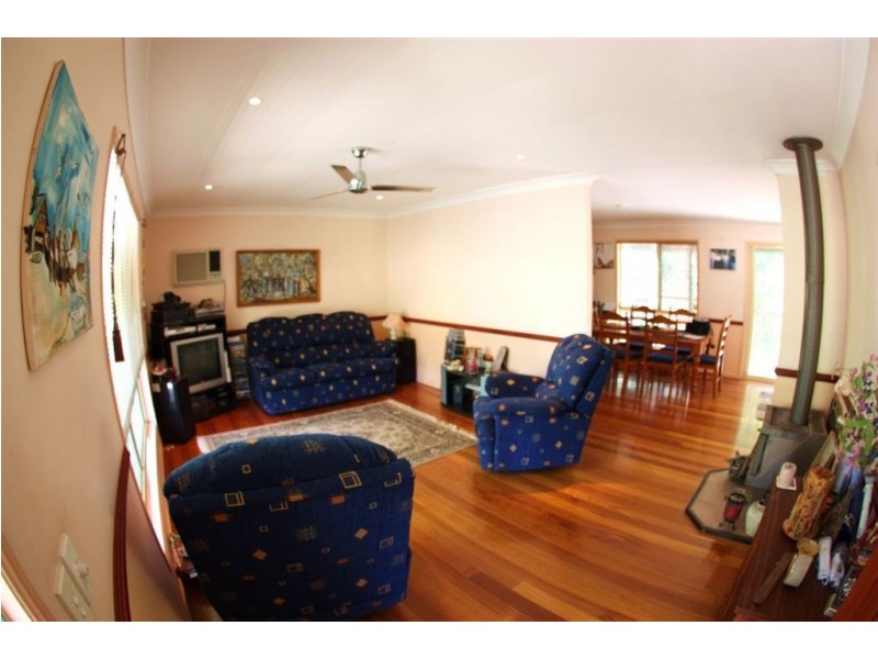 Guanaba QLD 4210
