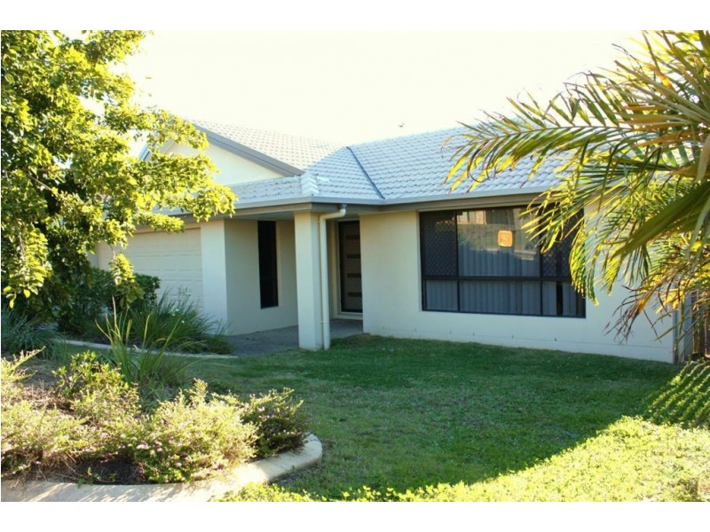 Pacific Pines QLD 4211