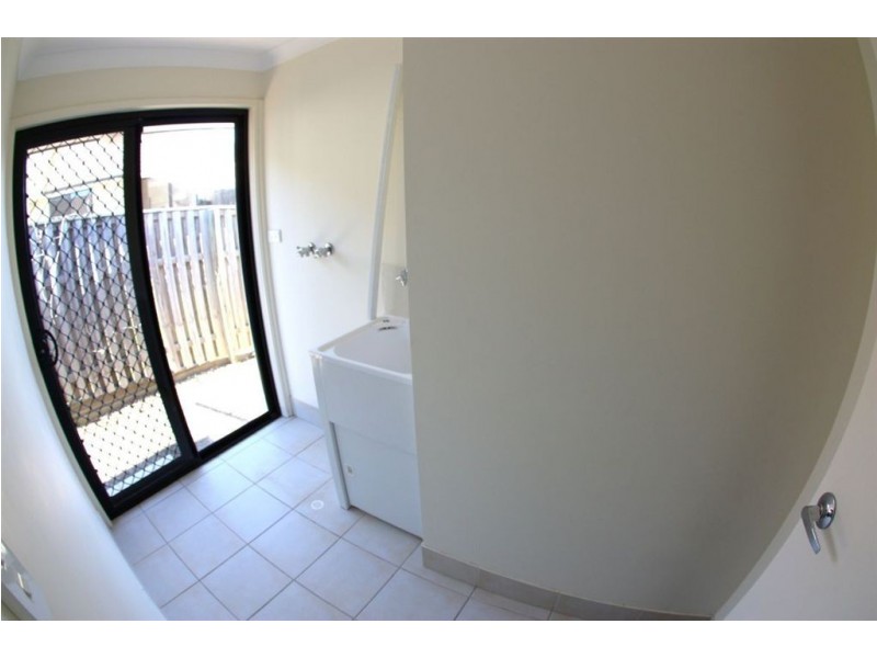 Pacific Pines QLD 4211