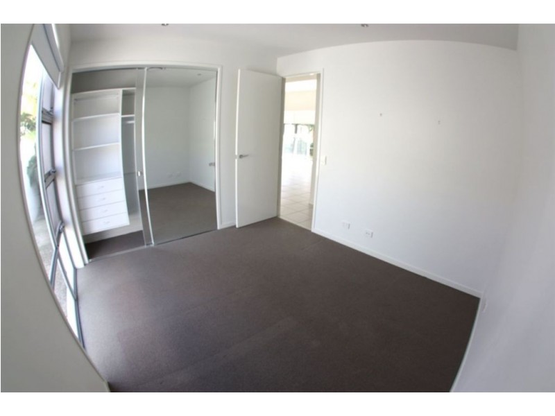 Hope Island QLD 4212