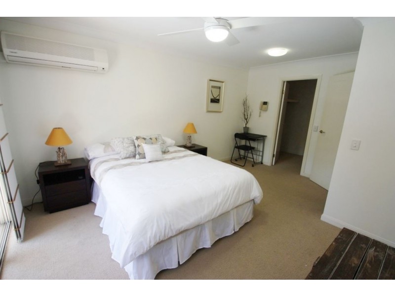 Hope Island QLD 4212