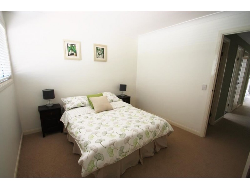 Hope Island QLD 4212