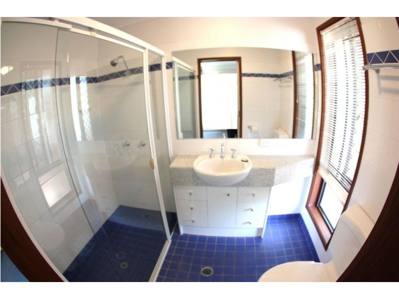 Hope Island QLD 4212