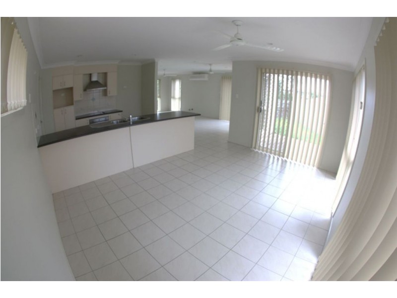 2 Moorhen, Coomera QLD 4209