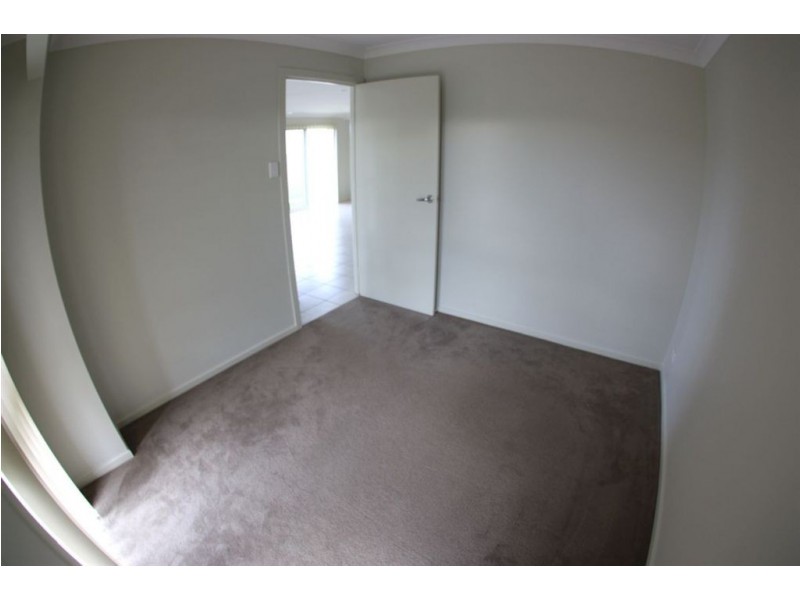 2 Moorhen, Coomera QLD 4209