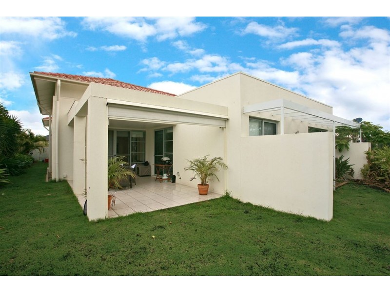 2811 Gracemere, Hope Island QLD 4212