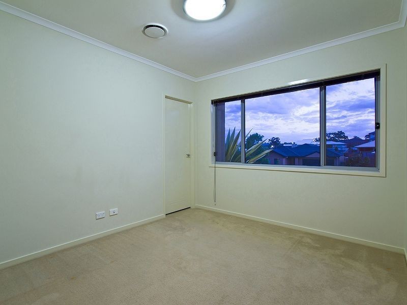 7 Torrington St, Upper Coomera QLD 4209