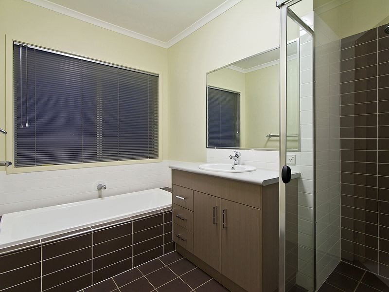 7 Torrington St, Upper Coomera QLD 4209